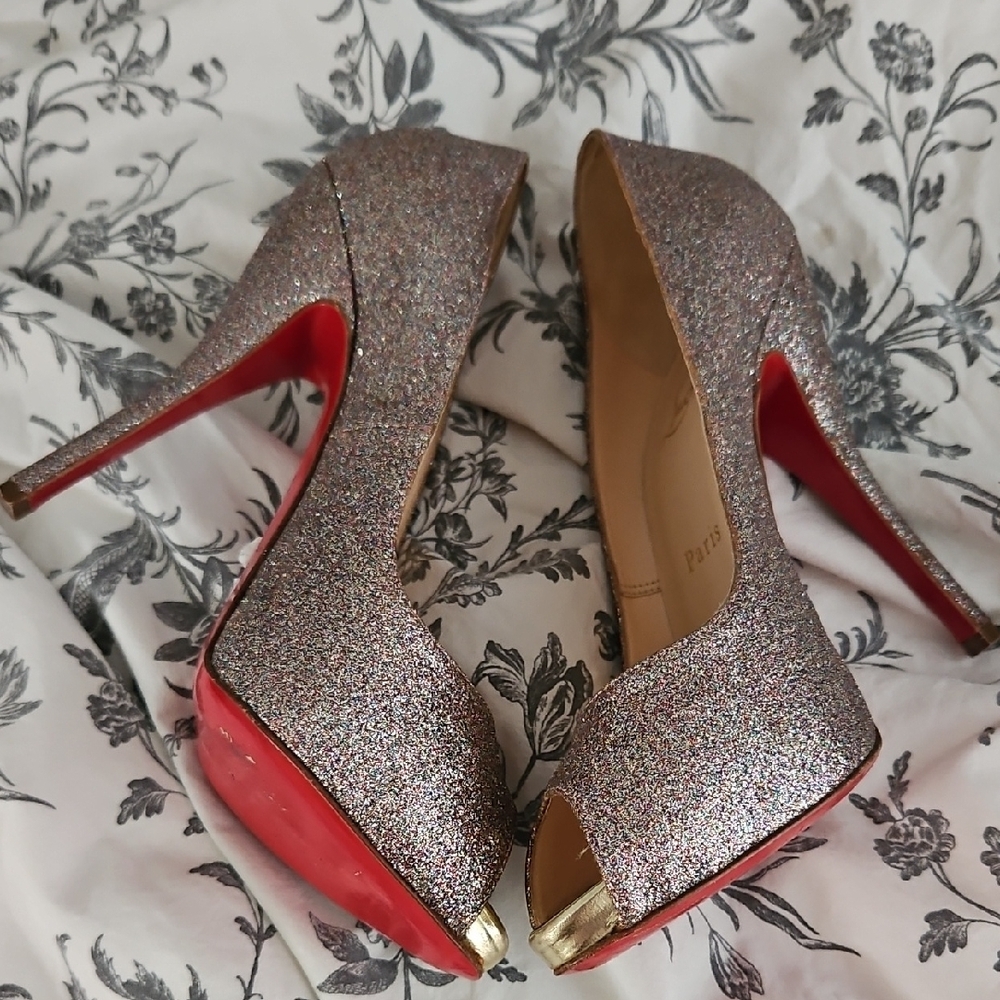 Christian Louboutin Glitter High Heels - Picture 5 of 6